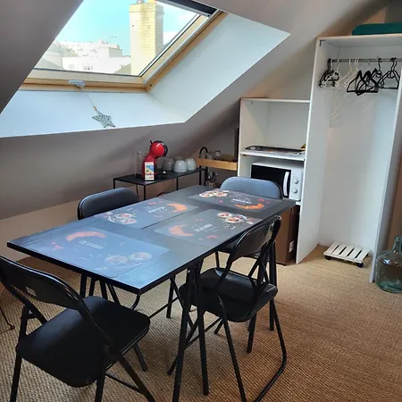 Chambre Familiale لو مان